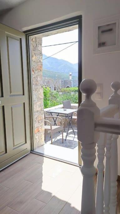 Rafaela 2 Floor Apartment *
