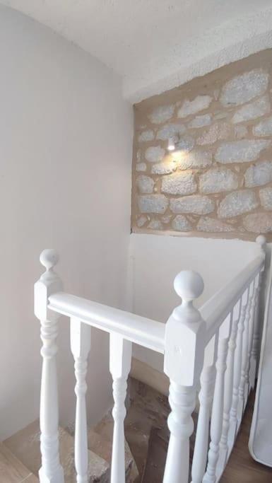 Rafaela 2 Floor Apartment